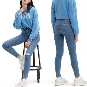 NWT LEVI’S 710 super skinny jeans size 26